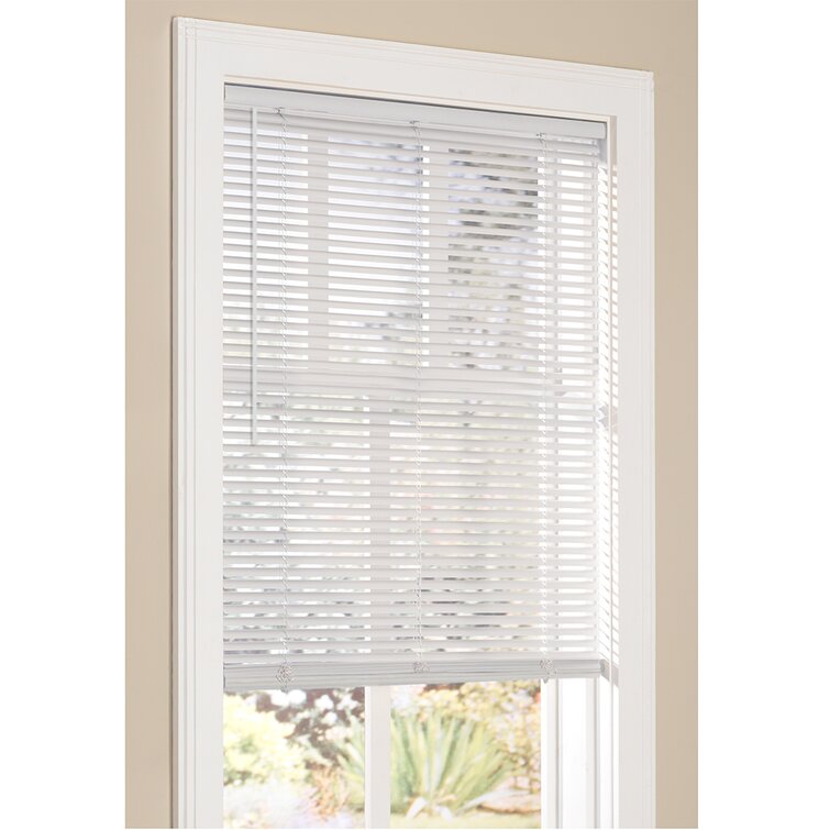 Room Darkening Horizontal/Venetian Blind